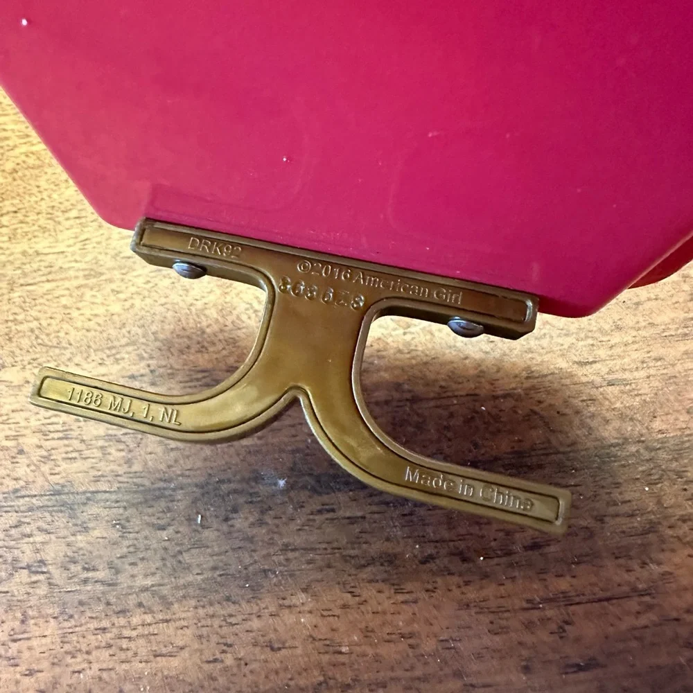 AMERICAN GIRL 2016 Tray